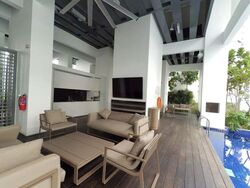 26-newton photo thumbnail #3